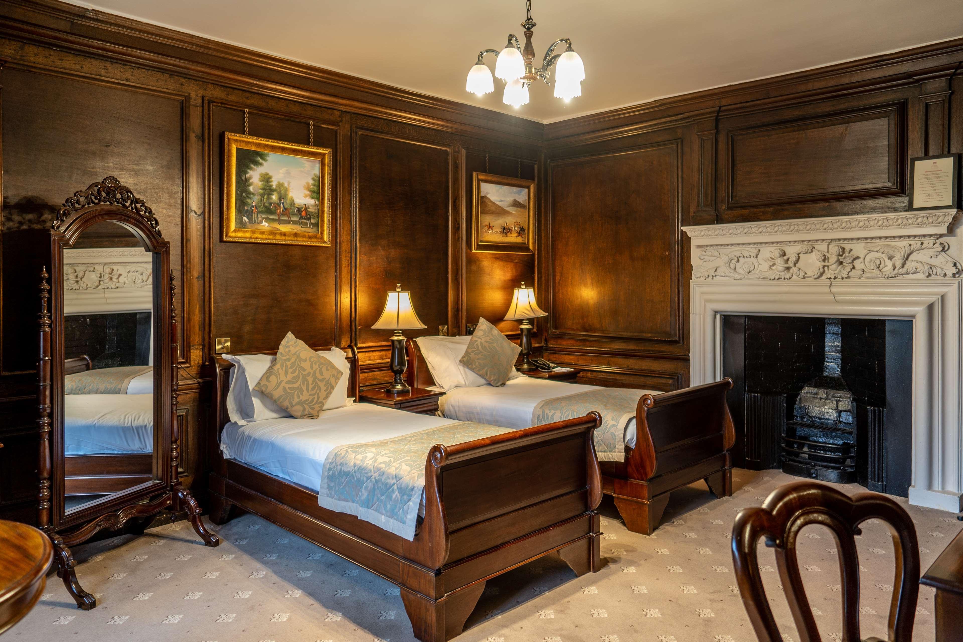 Castle Bromwich Hall; Sure Hotel Collection By Best Western Birmingham Room photo